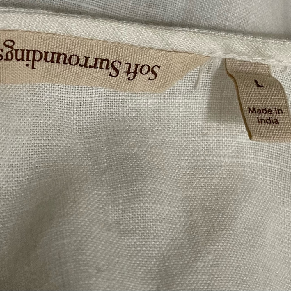 Soft surroundings linen top - Picture 8 of 8